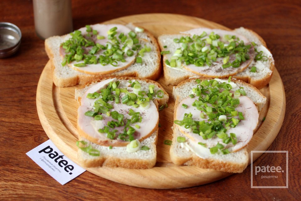 Сэндвич с ветчиной, сыром и зелёным луком - Шаг 8