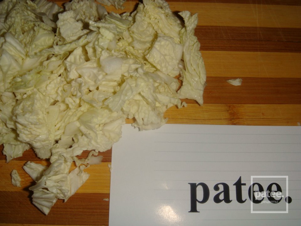 Салат с хурмой и курицей - Шаг 2