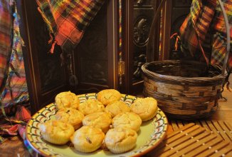 Закусочные кексы с сыром и оливками