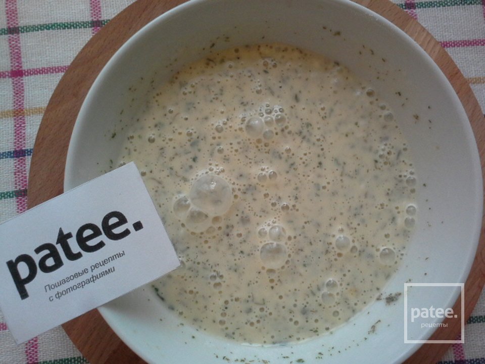 Омлет с укропом и петрушкой - Шаг 9