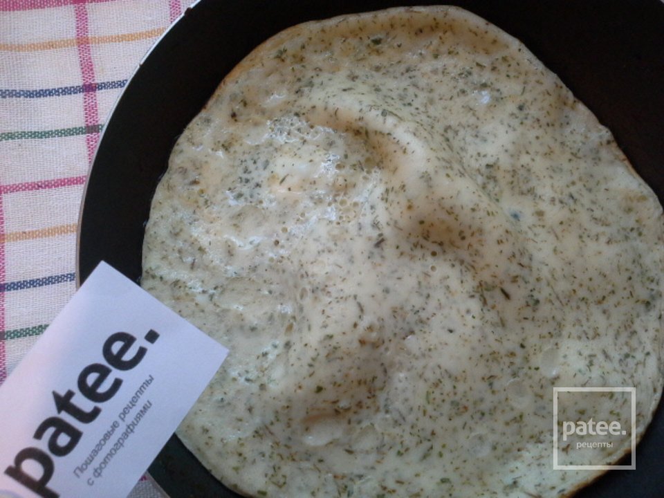 Омлет с укропом и петрушкой - Шаг 11