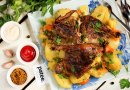Запечённый цыплёнок с картофельным гарниром