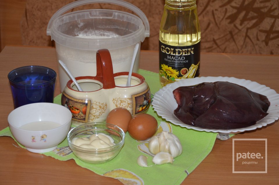 Отбивные из свиной печени в сметанно-чесночном соусе - Шаг 1