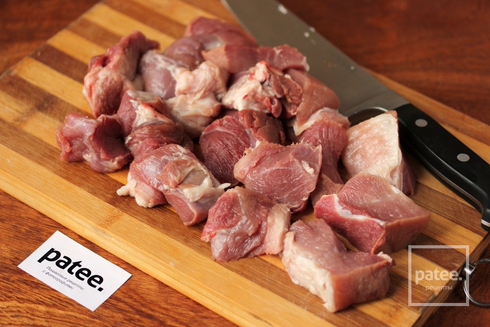 Сочные котлеты из свинины со льдом - Шаг 2