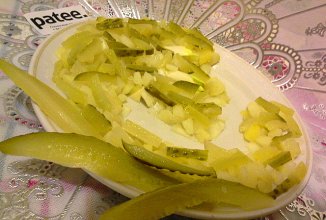 Салат из картофеля с огурцами и луком "Каменный цветок"