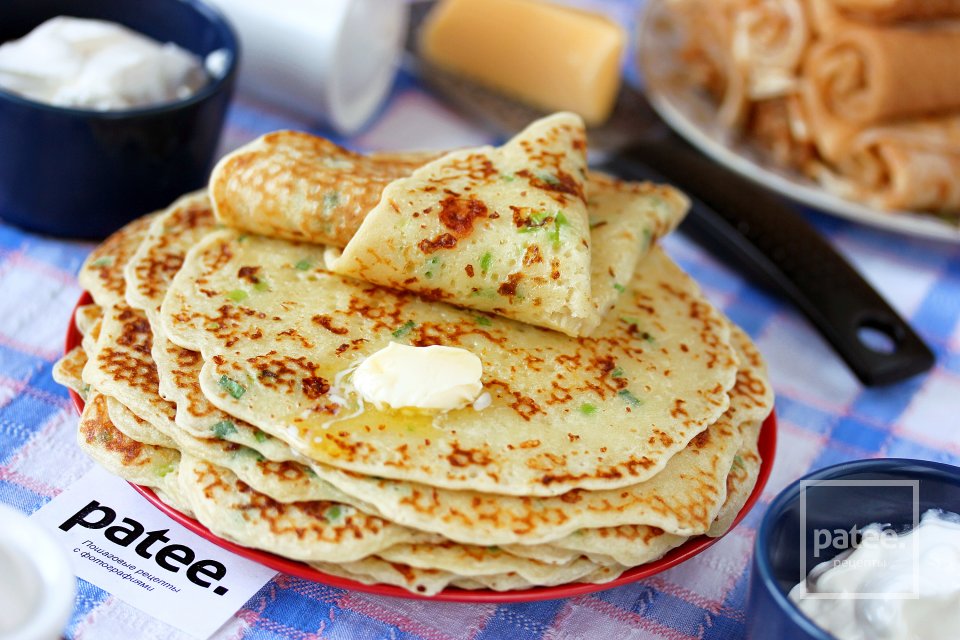 Сырные блины с зелёным луком - Шаг 12