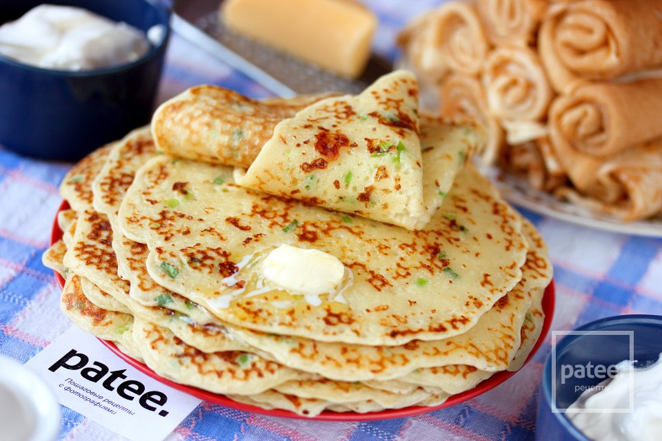 Сырные блины с зелёным луком - Шаг 13