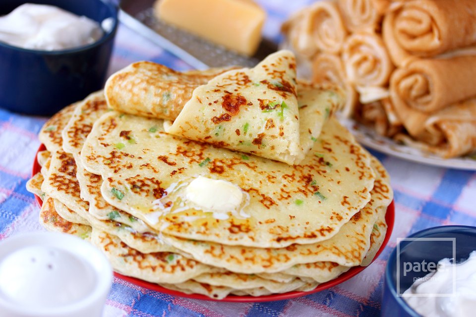 Сырные блины с зелёным луком - Шаг 14