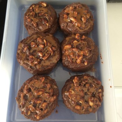 Шоколадные пирожные с арахисовой пастой - Шаг 8