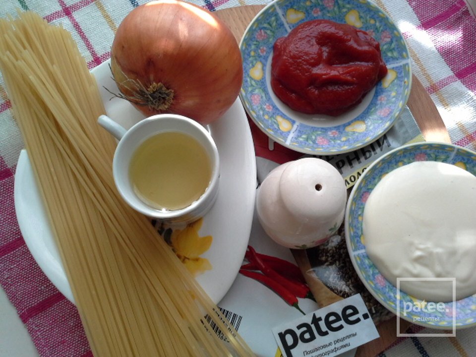 Спагетти с пикантным соусом - Шаг 1