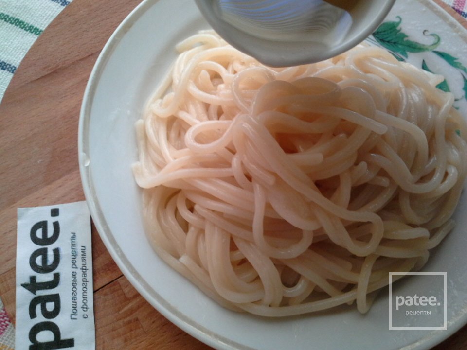 Спагетти с пикантным соусом - Шаг 12