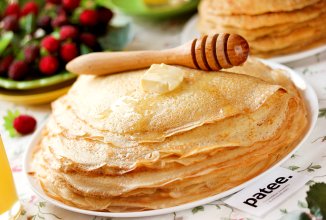 Тонкие дрожжевые блины