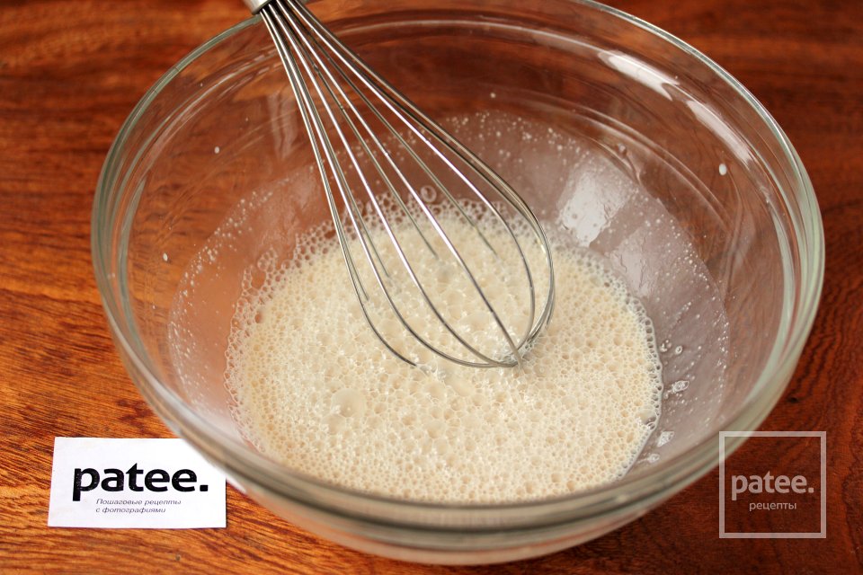 Тонкие дрожжевые блины - Шаг 4
