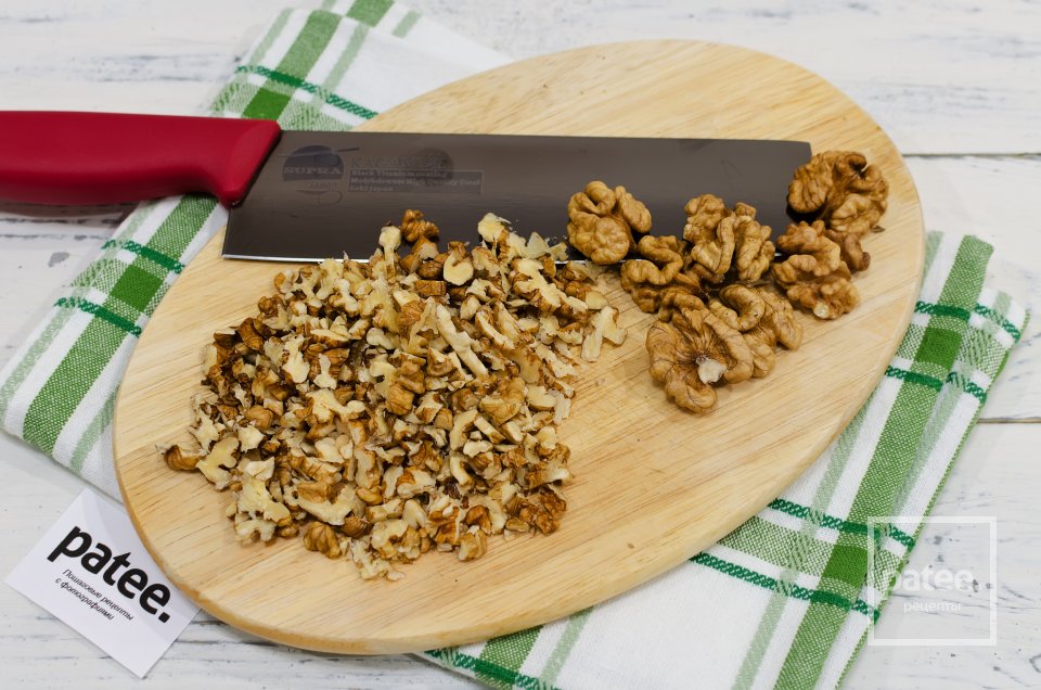 Яблочный пирог с засахаренными орешками - Шаг 13