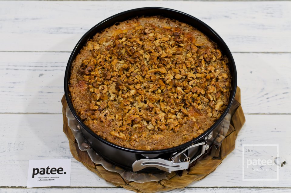 Яблочный пирог с засахаренными орешками - Шаг 18