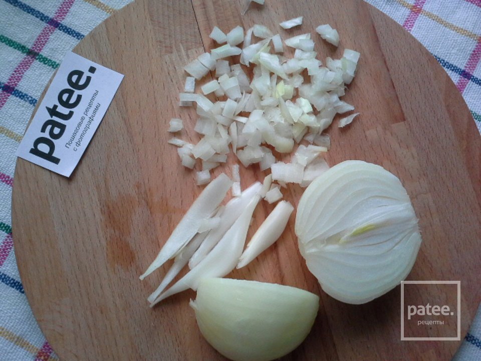 Салат из маринованной капусты с ароматизированным маслом - Шаг 2