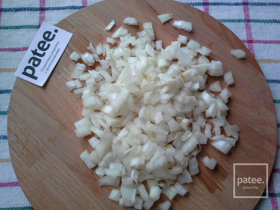 Салат из маринованной капусты с ароматизированным маслом - Шаг 3