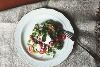 Греческий салат с мятой