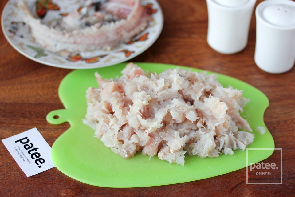 Блины фаршированные рыбой и сыром - Шаг 3