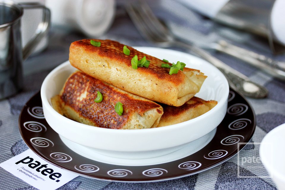 Блины фаршированные рыбой и сыром - Шаг 12