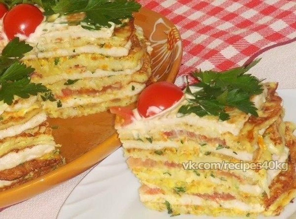 Кабачково-куриный тортик с овощами