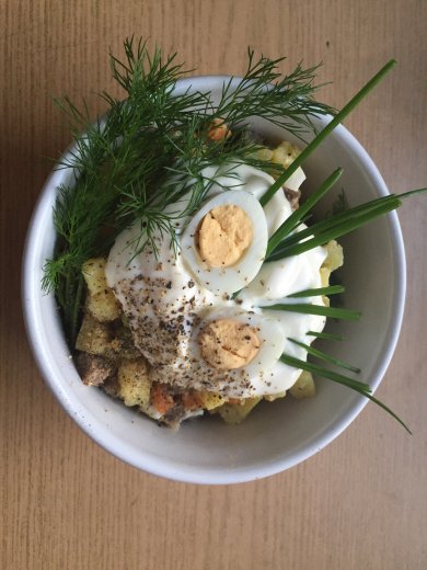 Оливье с языком и перепелиными яйцами - Шаг 6