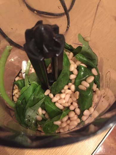 Суп из печеных томатов с соусом песто - Шаг 2