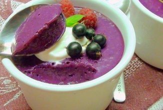 Суфле из ягод со сгущенкой