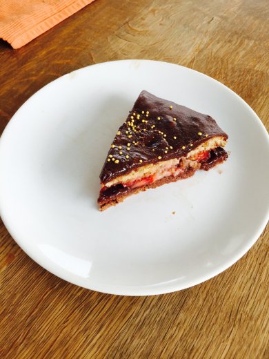 Клубничный пирог с нутеллой - Шаг 6