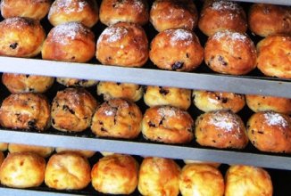 Запеченные оладьи из яблок и цельнозерновой муки