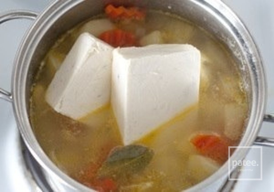 Сырный суп (с плавленным сырком) с курицей - Шаг 3