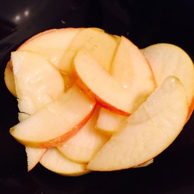 Оладушки с яблоком - Шаг 2