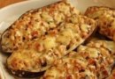 Баклажаны, фаршированные грибами и фаршем