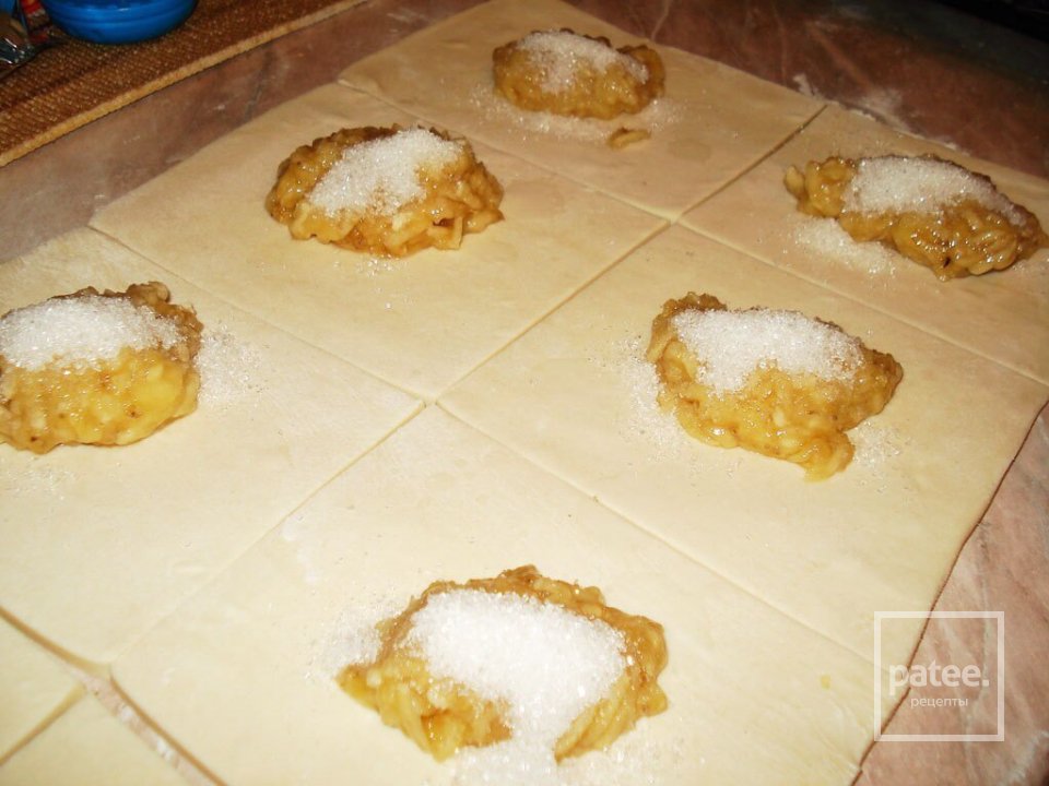 Слоёнки с банановой начинкой - Шаг 1