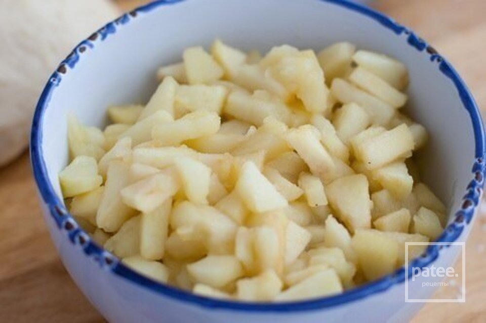Яблочные пирожки. - Шаг 1