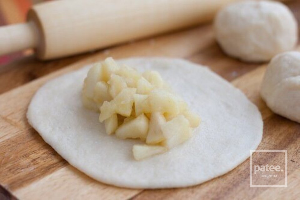 Яблочные пирожки. - Шаг 4