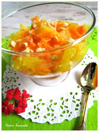 Салат морковно-апельсиновый с медом и орехами