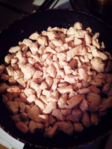 Курица с грибами, запеченная под картофельной шубой - Шаг 1