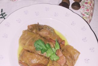 Келем долмасы с айвой и каштанами.