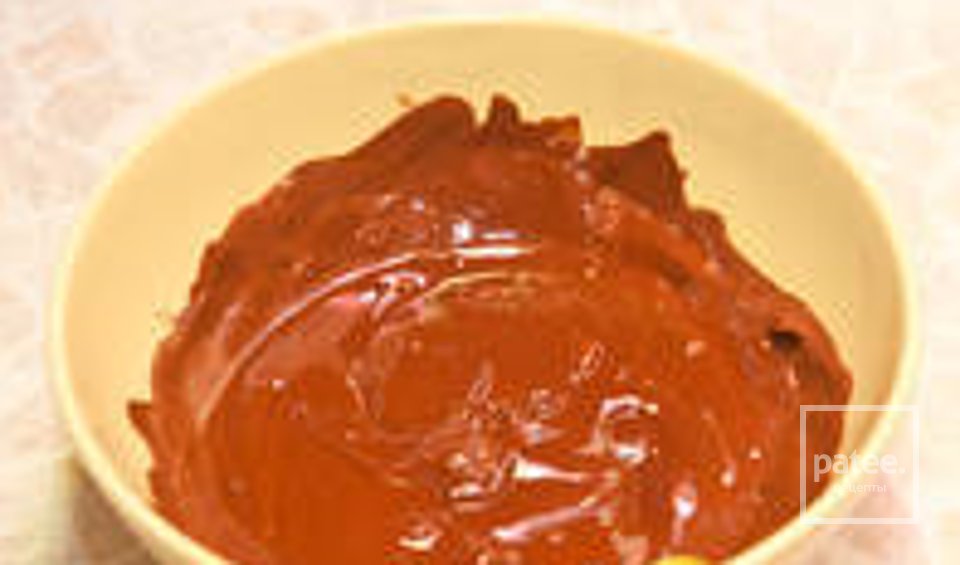 Творожки с фруктами в шоколаде - Шаг 1