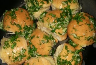 Булочки чесночные к борщу
