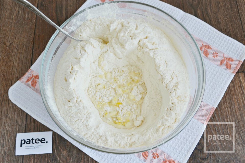 Домашние пельмени с жареным луком - Шаг 5