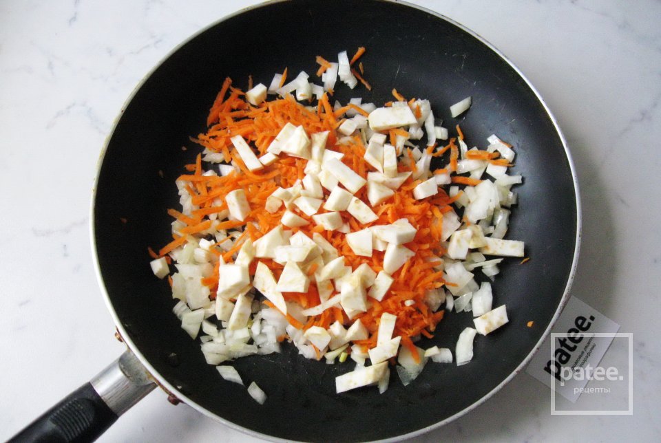 Овощное рагу со свининой и вином - Шаг 6