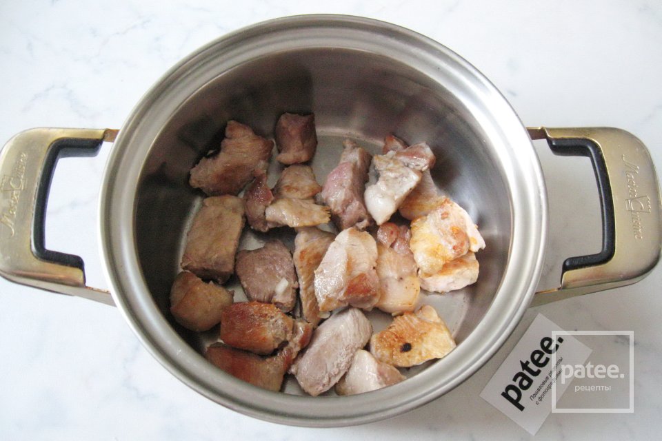 Овощное рагу со свининой и вином - Шаг 7