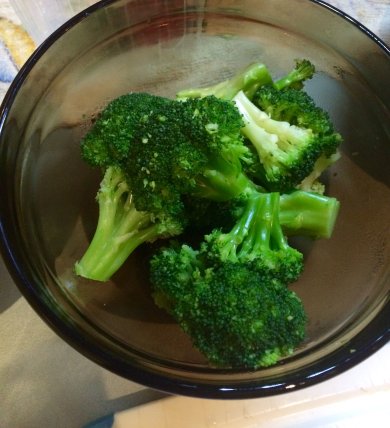 Запеканка мокоронная с сосисками))) - Шаг 2