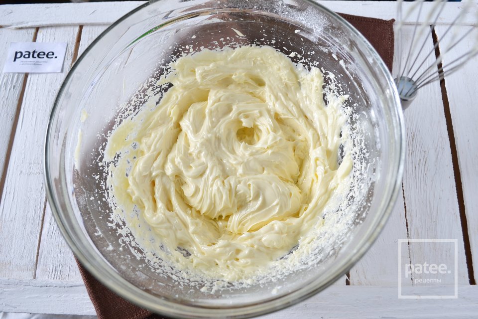 Шоколадно-ромовые капкейки со сливочным кремом - Шаг 15