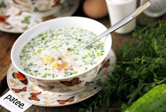 Окрошка на сметане с колбасой