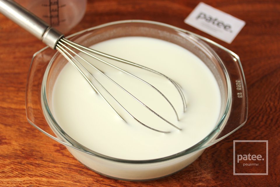 Окрошка на сметане с колбасой - Шаг 12