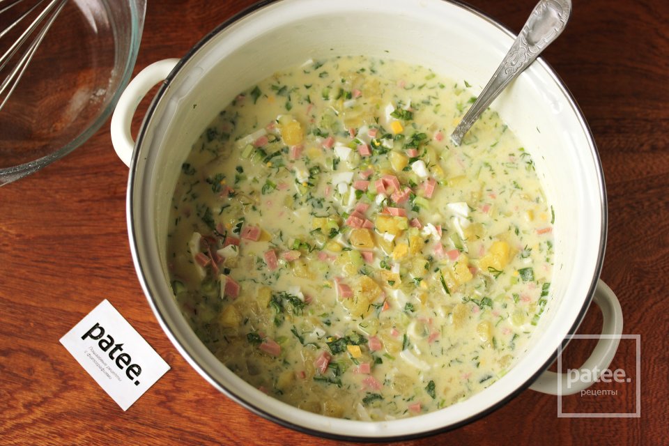 Окрошка на сметане с колбасой - Шаг 17