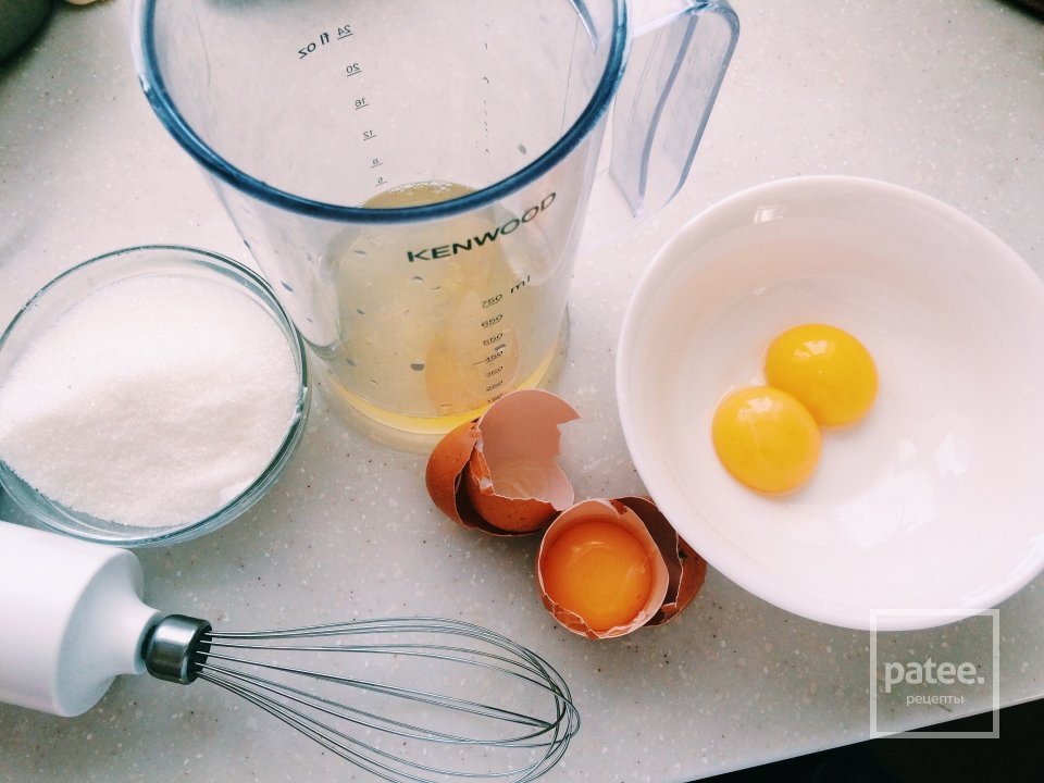 Бисквитный пирог с творогом😋 - Шаг 2